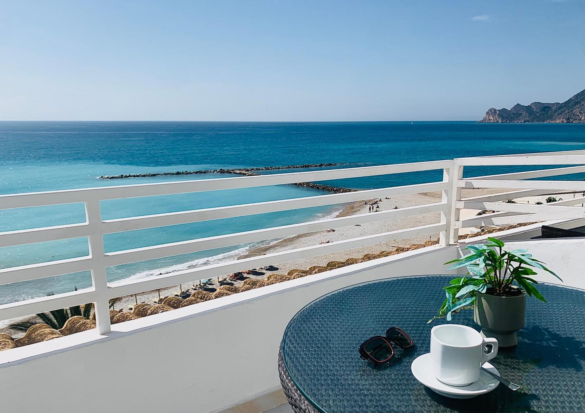 Apartment Sunrise Atic By Delucaco *